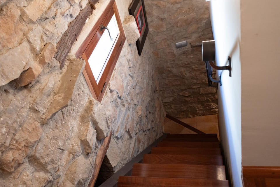 La Casita del Cinglo House in Valencian Community