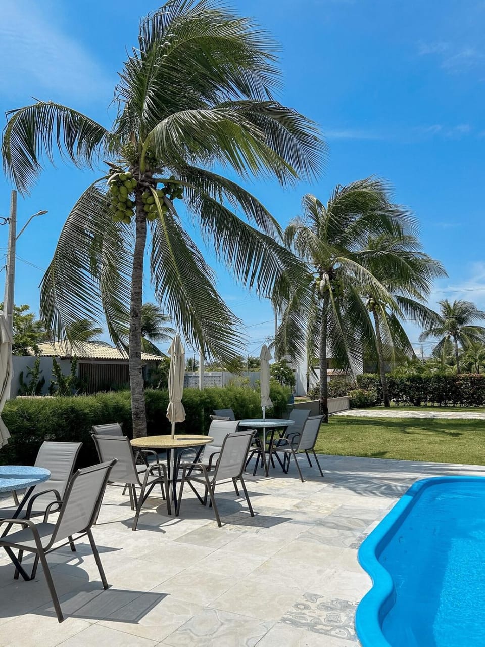 Beach, Swimming pool