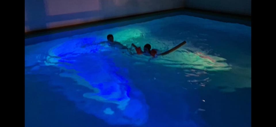 People, Pool view, Swimming pool, group of guests