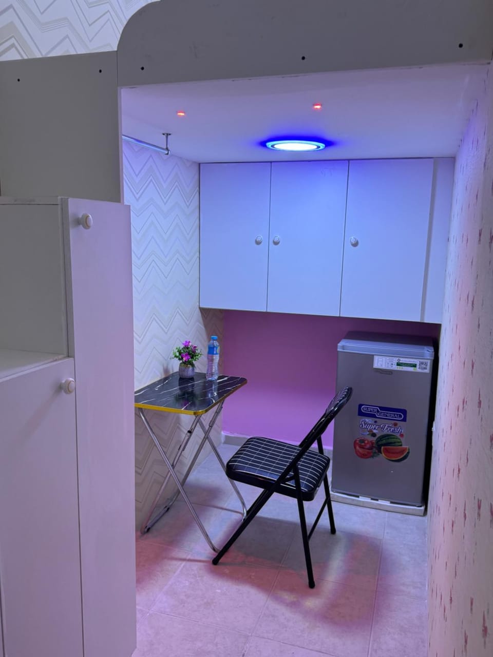 Loft bed short and long stay Capsule hotel in Dubai