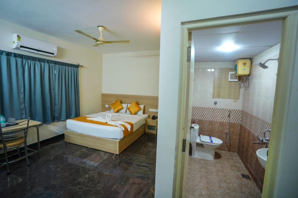 Bedroom