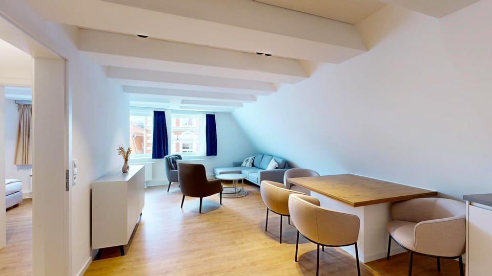 Living room, Seating area, Dining area
