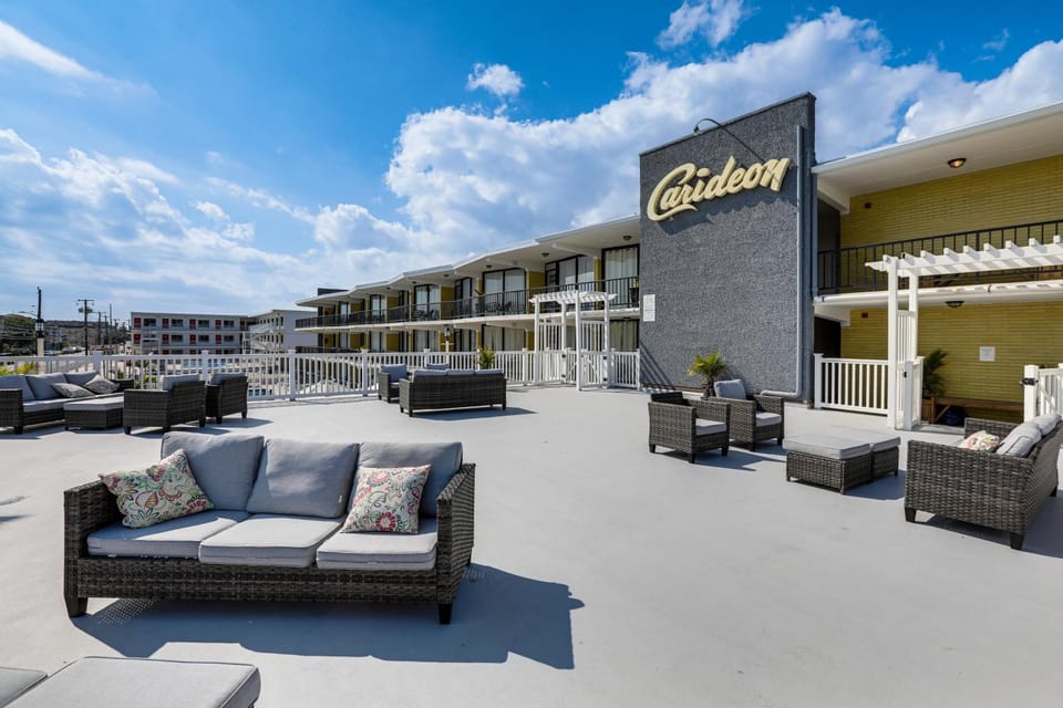 2 Blocks to Beach: Modern Condo in North Wildwood! House in Wildwood