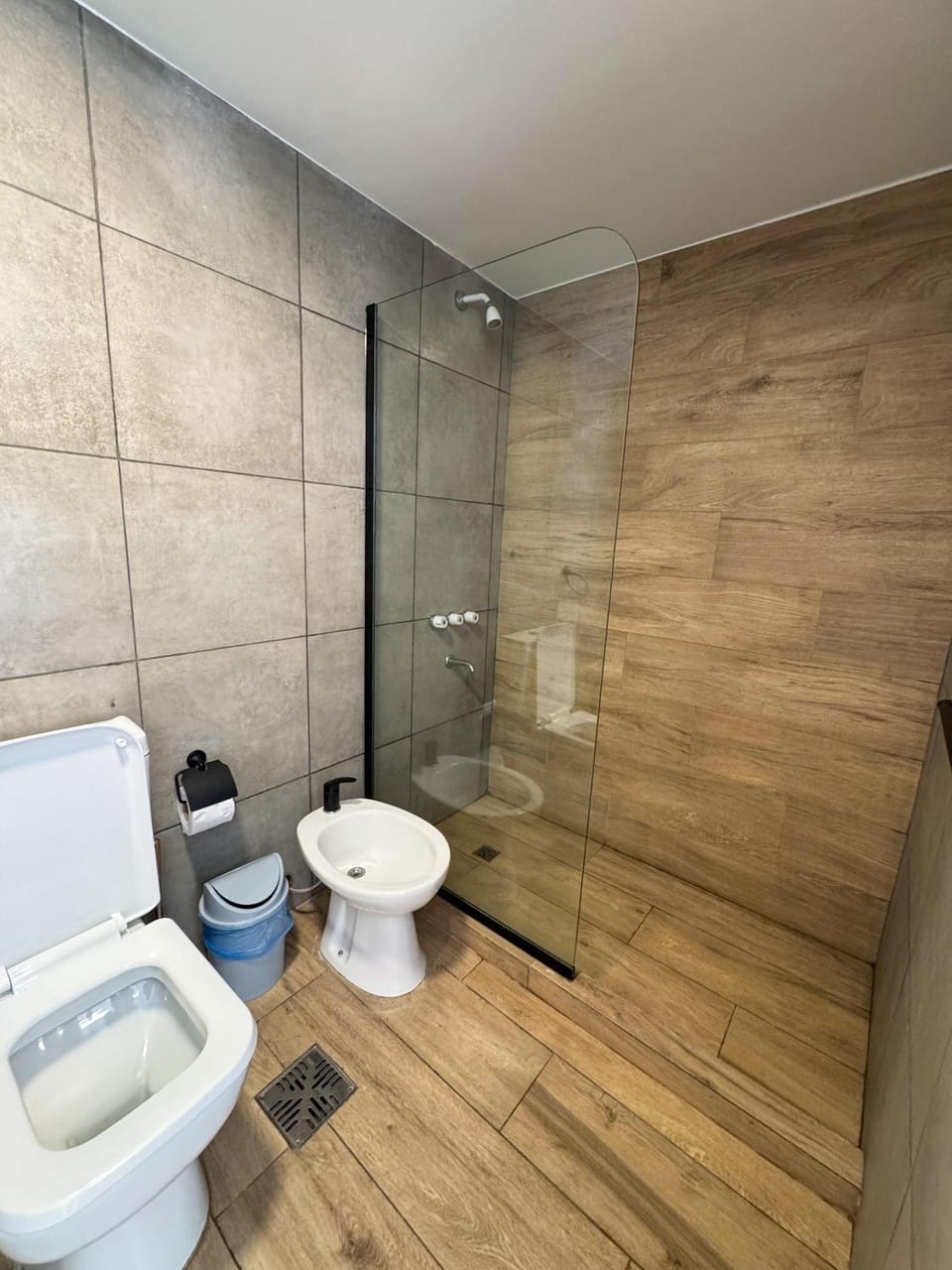 Casa espectacular con 3 habitaciones en suite de lujo, 4 baños, ubicacion perfecta a 3 cuadras de la plaza - Bonavista Rentals Apartment in Salta