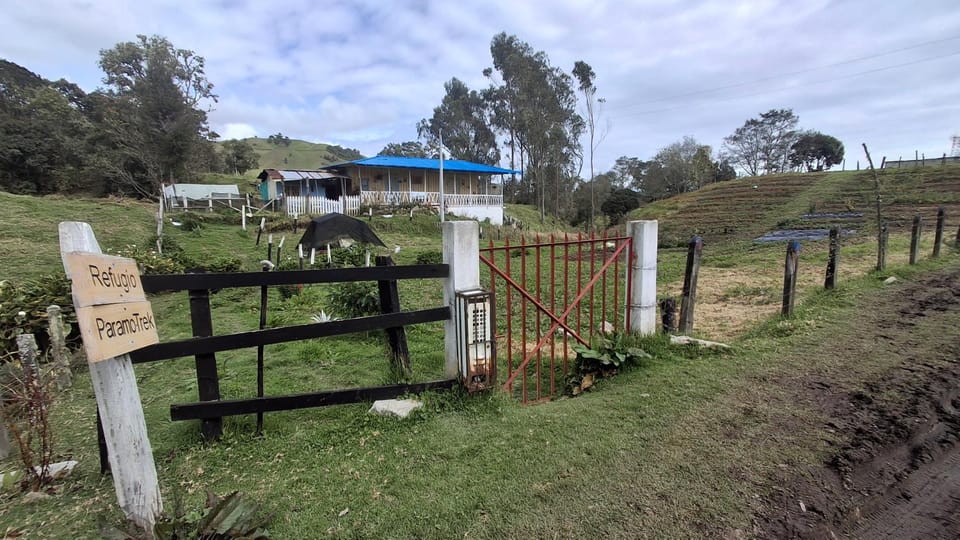Refugio Paramo Trek Murillo Country House in Caldas, Colombia