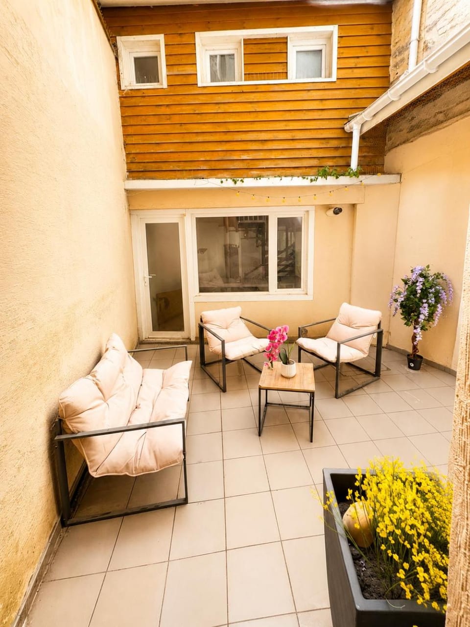 HYPER CENTRE COSY DUPLEX dans les remparts Apartment in Hauts-de-France