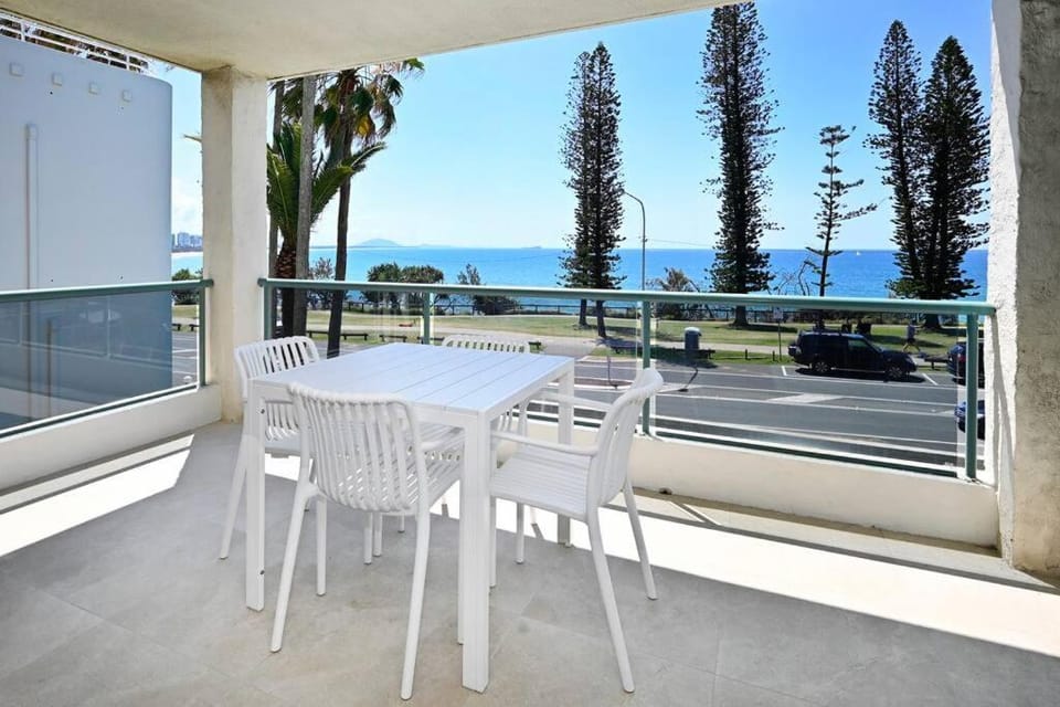 Alex Heads, Prime Location, Stunning Views Apartment in Sunshine Coast