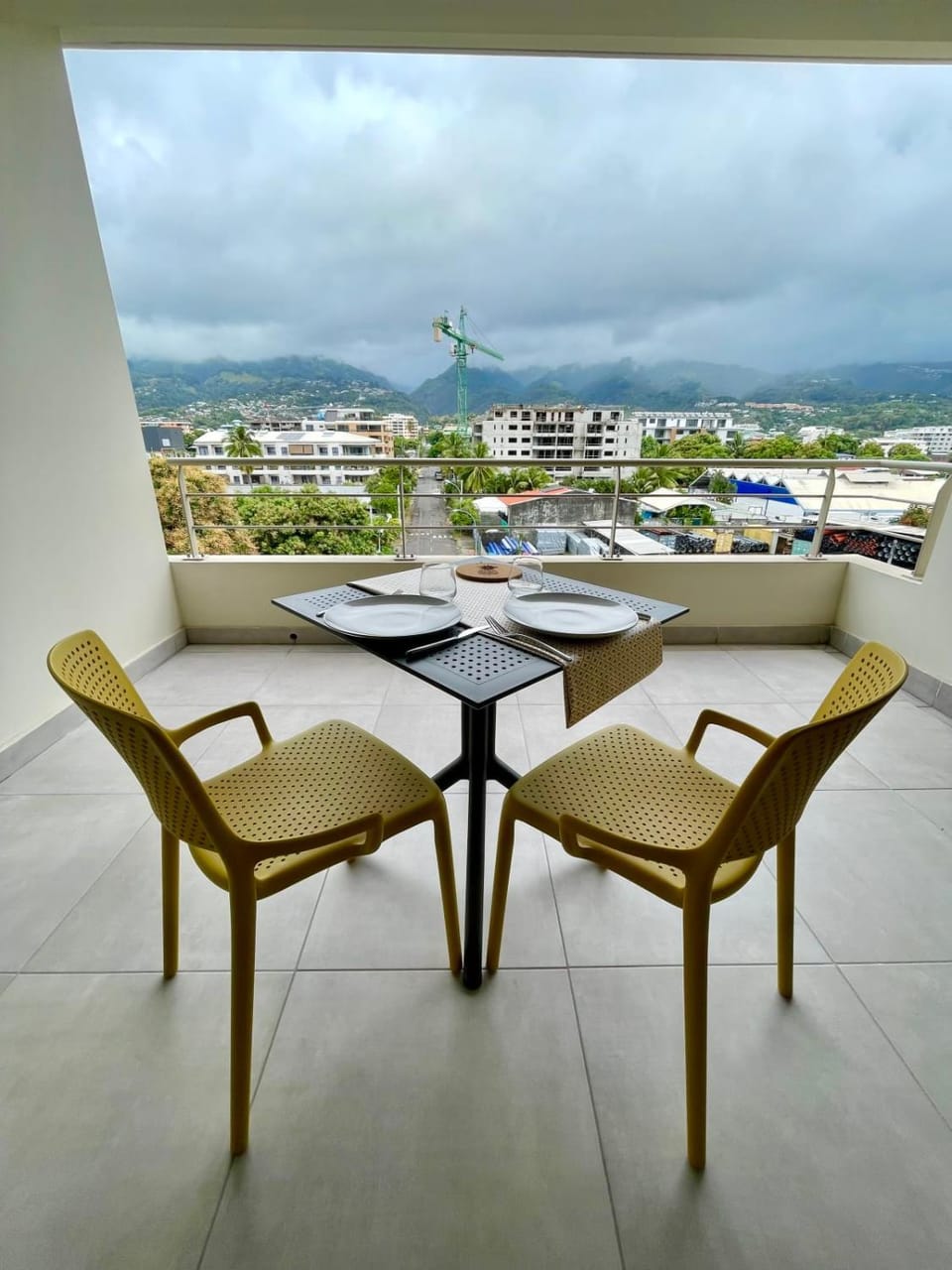 View (from property/room), Balcony/Terrace, Dining area