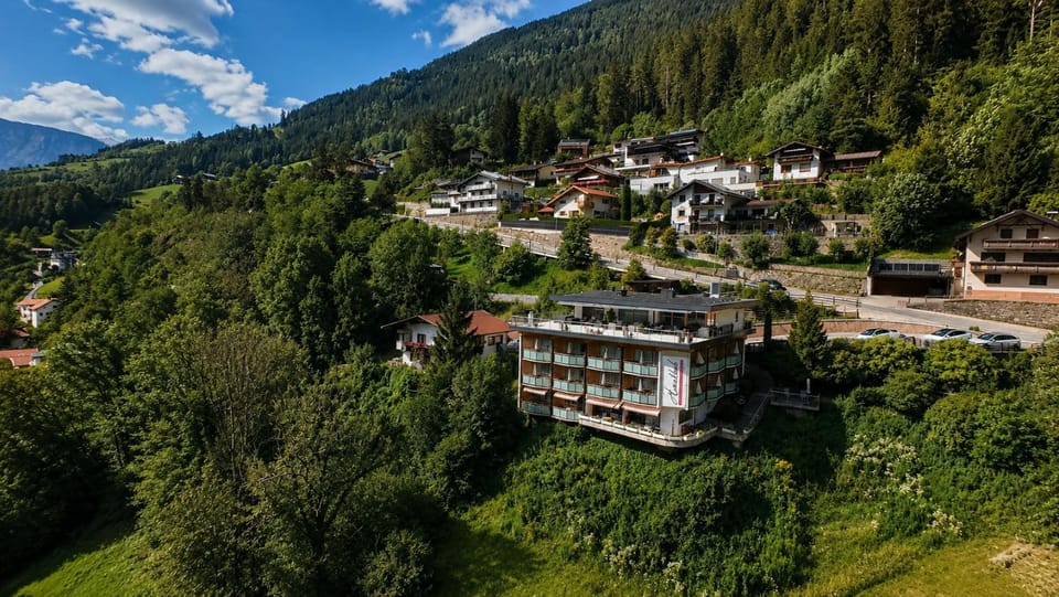 Herzblut Wohlfühl Appartements by Peak Stay Apartment in Tyrol