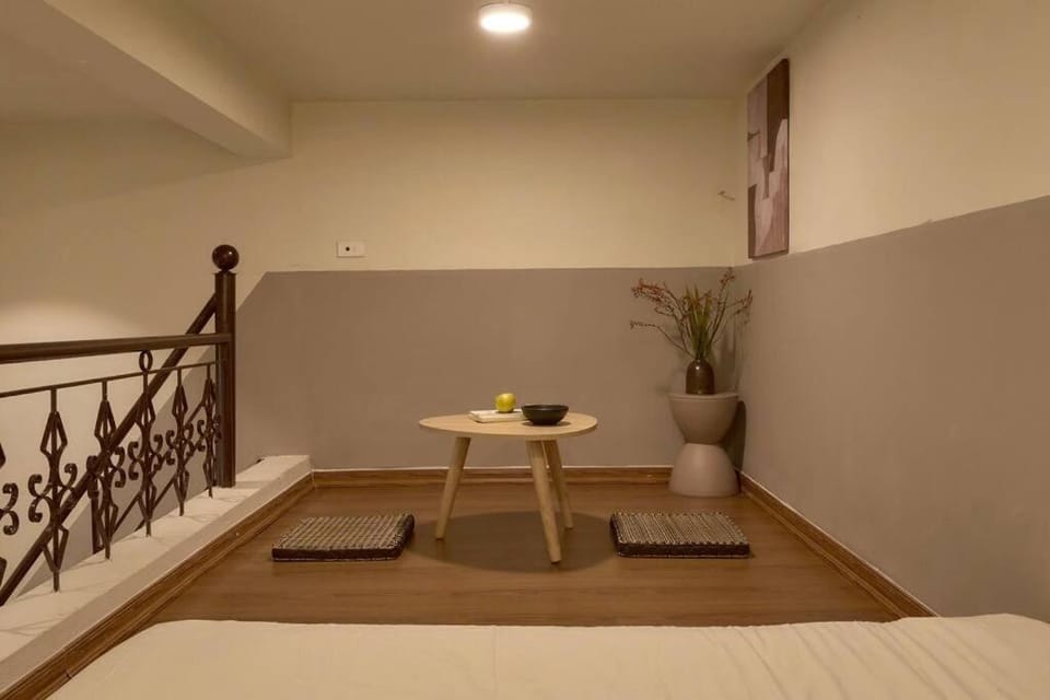 Old Quarter Attic Lucy Homee Hanoi Vietnam Apartment in Hanoi
