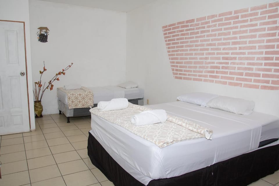 Las Cabañitas de El Escondite Hotel in San Salvador Department, El Salvador