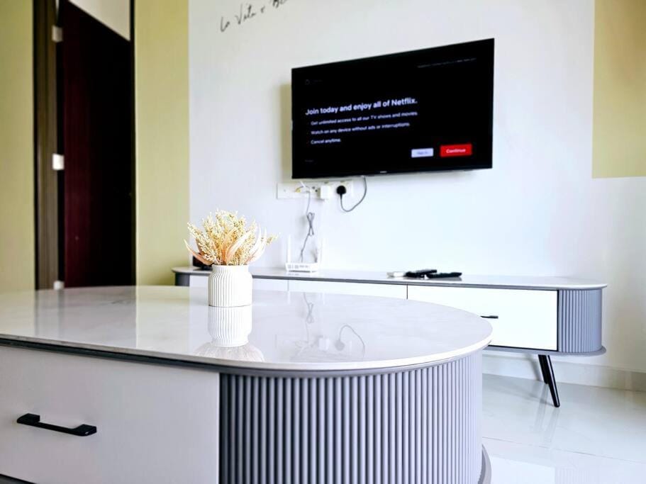 Amberside, Country Garden Danga Bay, Johor Bahru, Johor Apartment in Johor Bahru