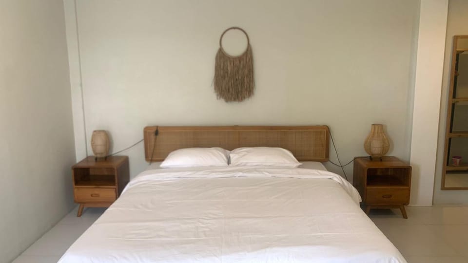 Base Villa Bed and Breakfast in North Kuta