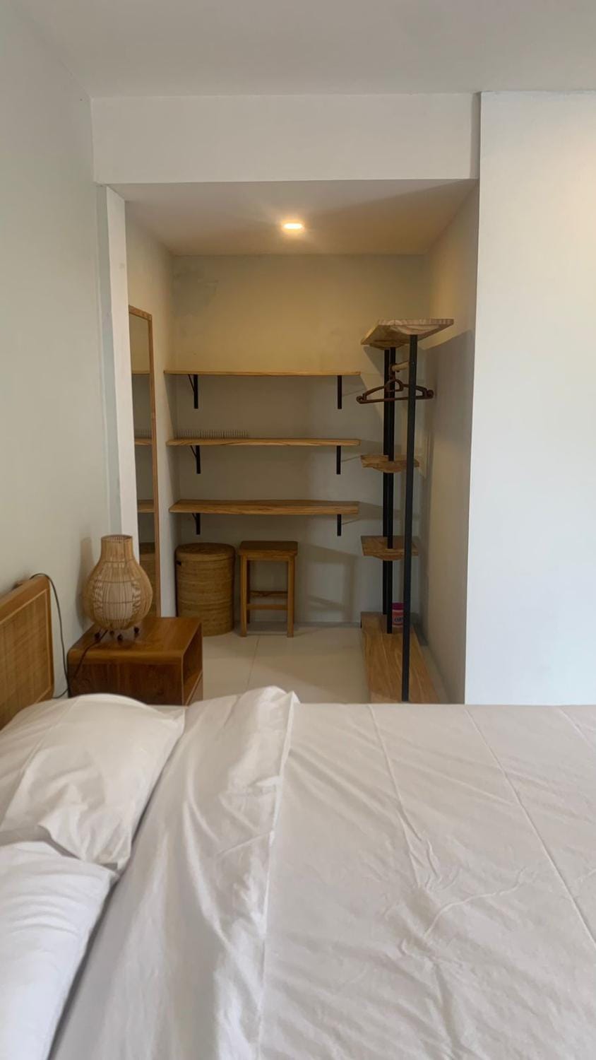 Base Villa Bed and Breakfast in North Kuta