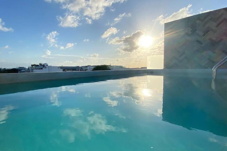 Pool view, Swimming pool