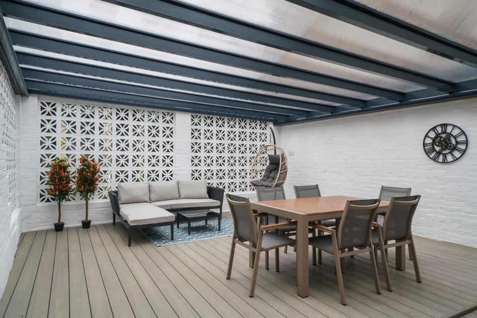 Generous 3-Bed Split-Level Apartment Apartment in City of Westminster