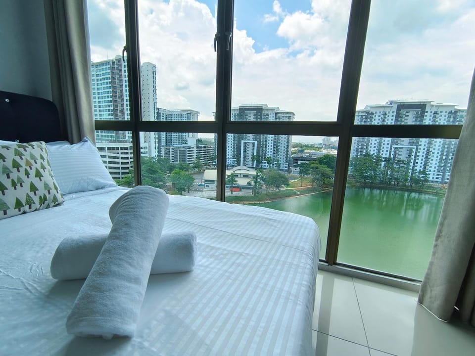 -Lake View- Mount Austin IKEA Toppen 10 mins - B187 Apartment in Johor Bahru