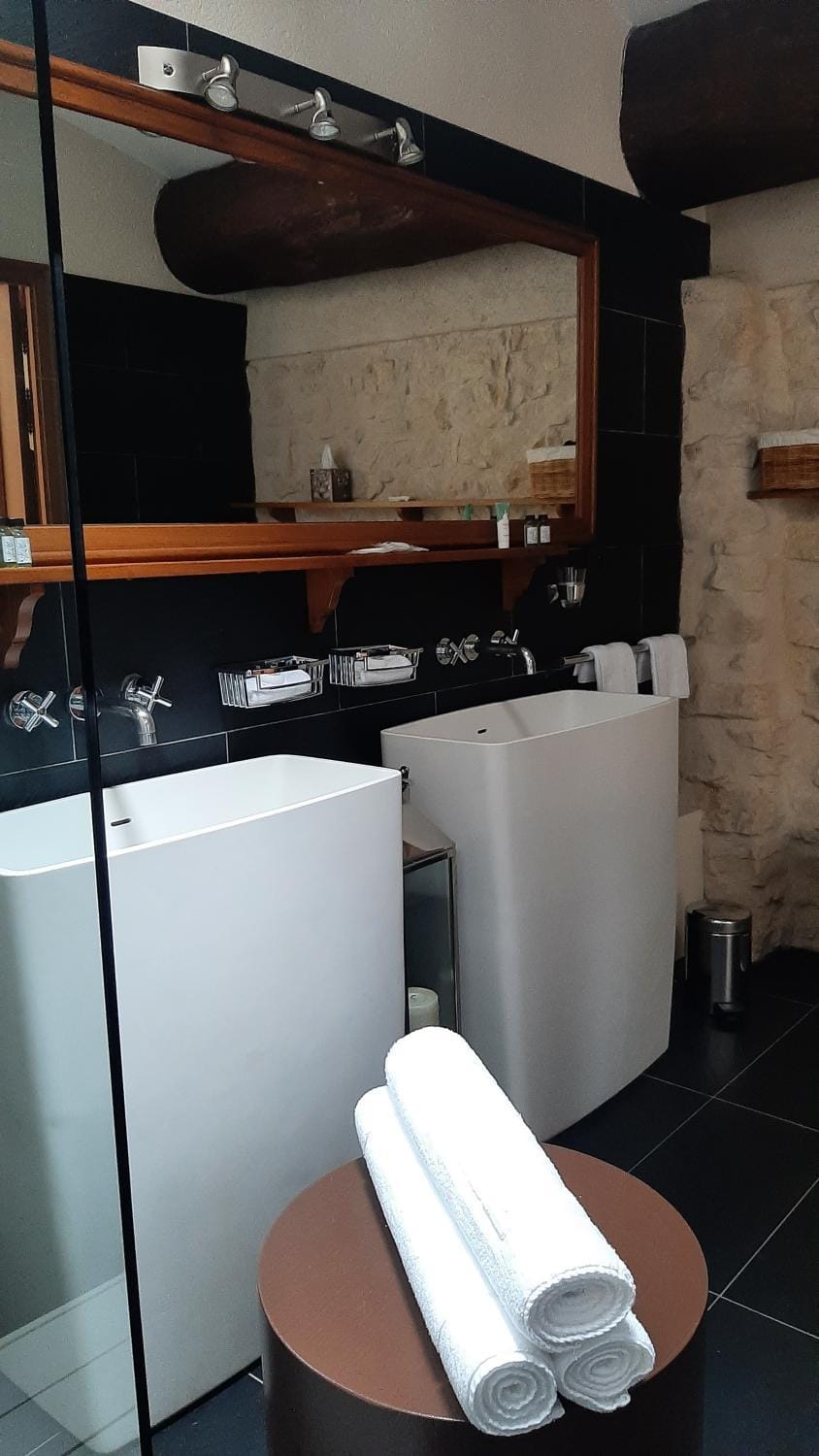 La Tour d'Enguerne Bed and Breakfast in French Riviera