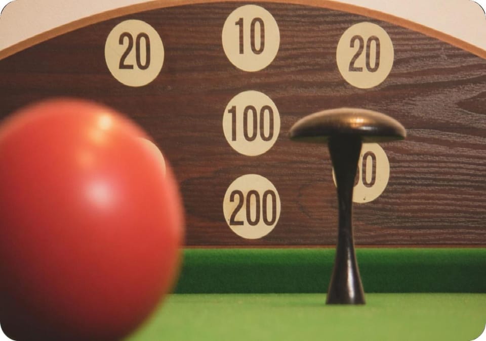 Billiard, Game Room