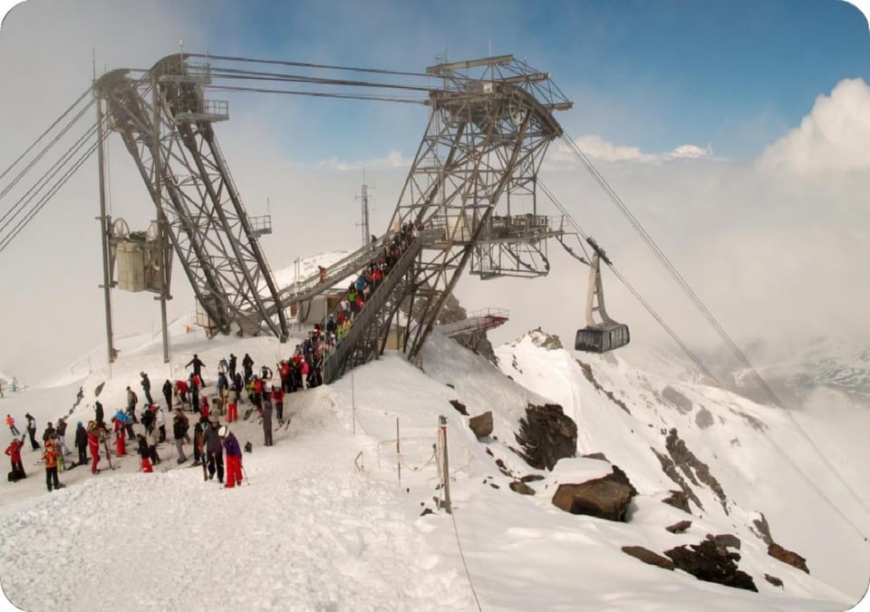 Skiing