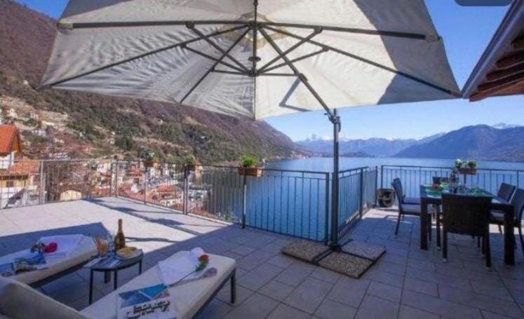 Balcony/Terrace, Lake view