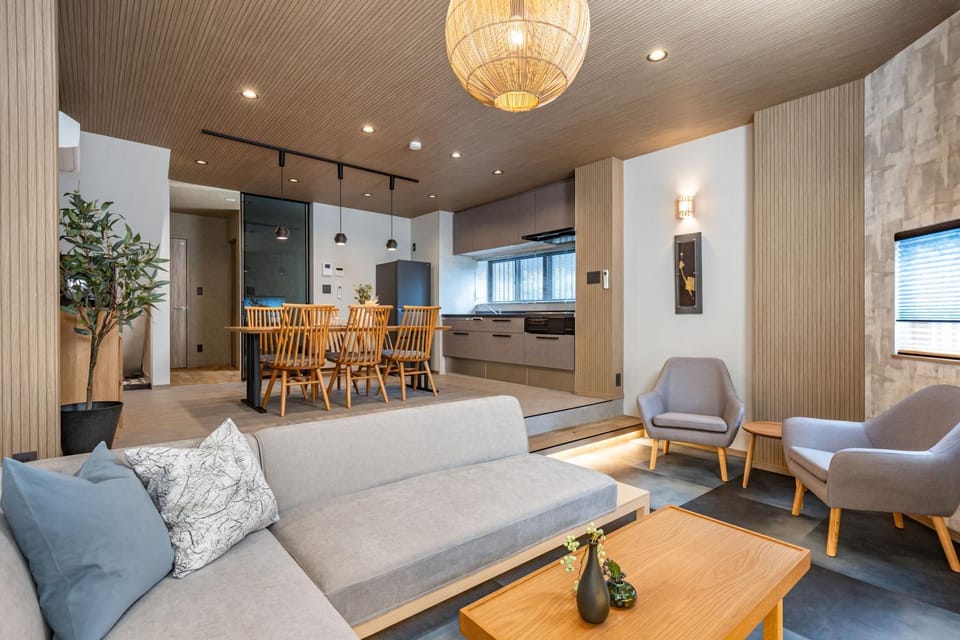Living room, Dining area