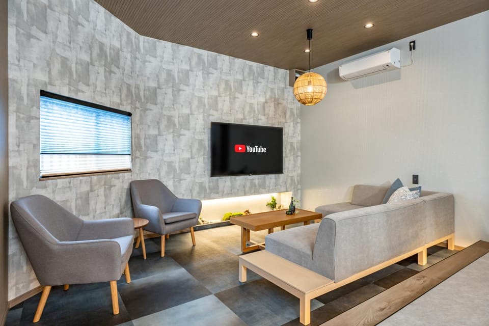 TV and multimedia, Living room, air conditioner