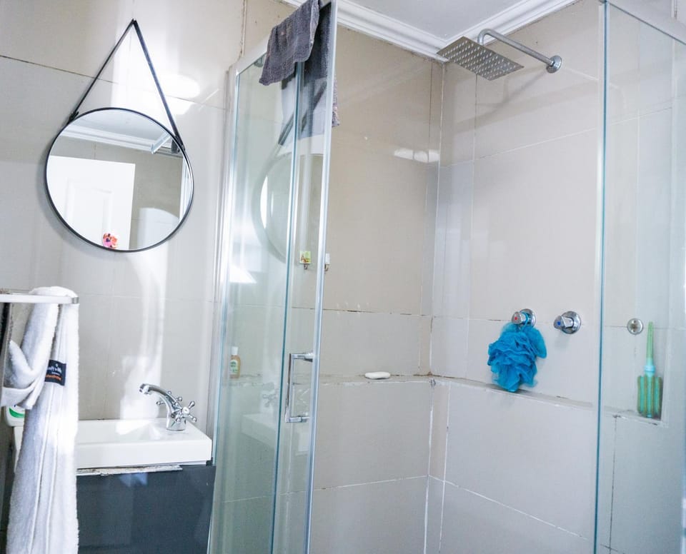 Fullmoon Homes 66 Bed and Breakfast in Sandton