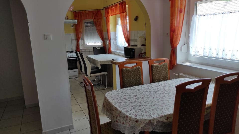 Kiss Vendégház Apartment in Hungary