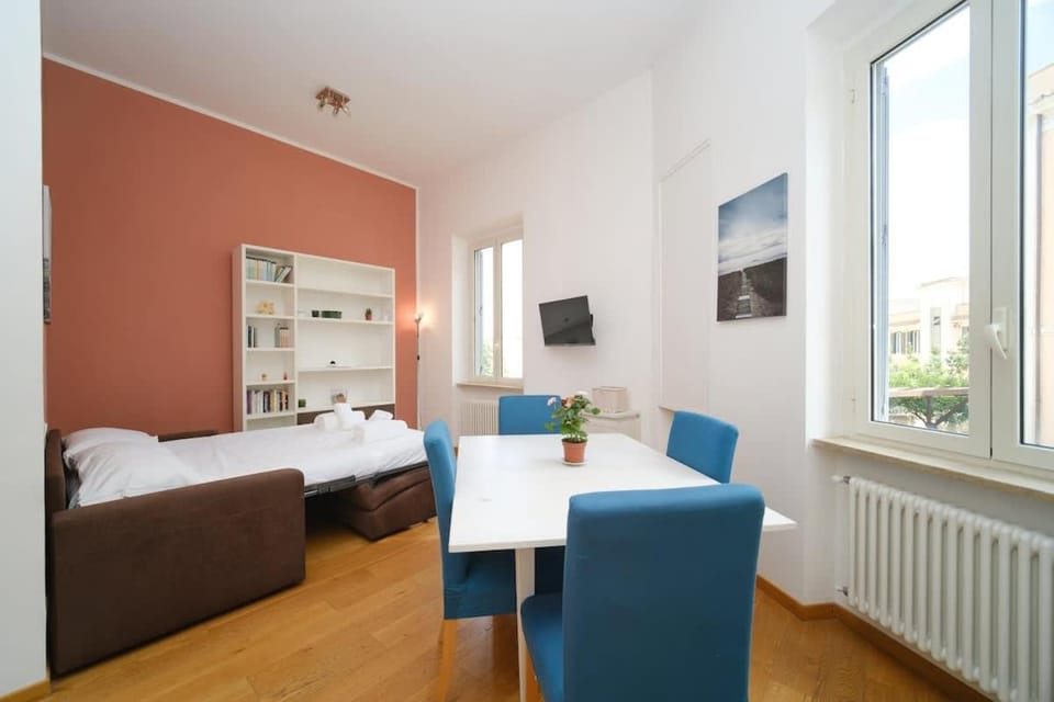 Clivo 2 St Peter BuddyRent Apartment in Rome