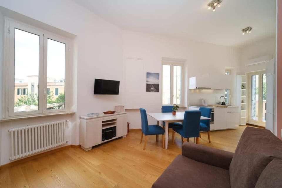 Clivo 2 St Peter BuddyRent Apartment in Rome