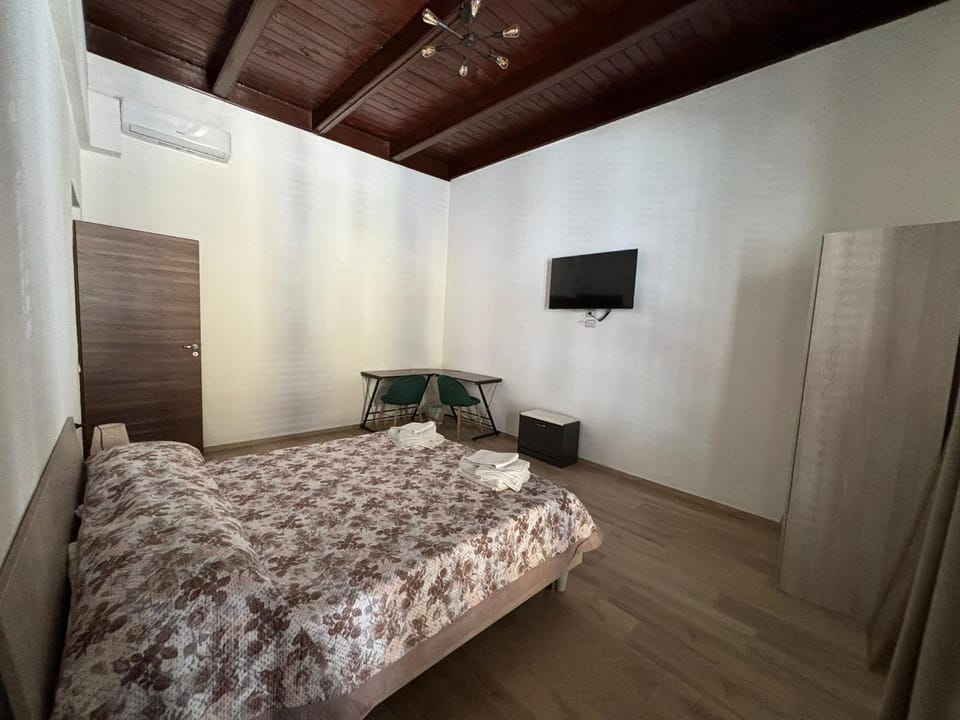 CG HOME City Centre Bed and Breakfast in Cosenza