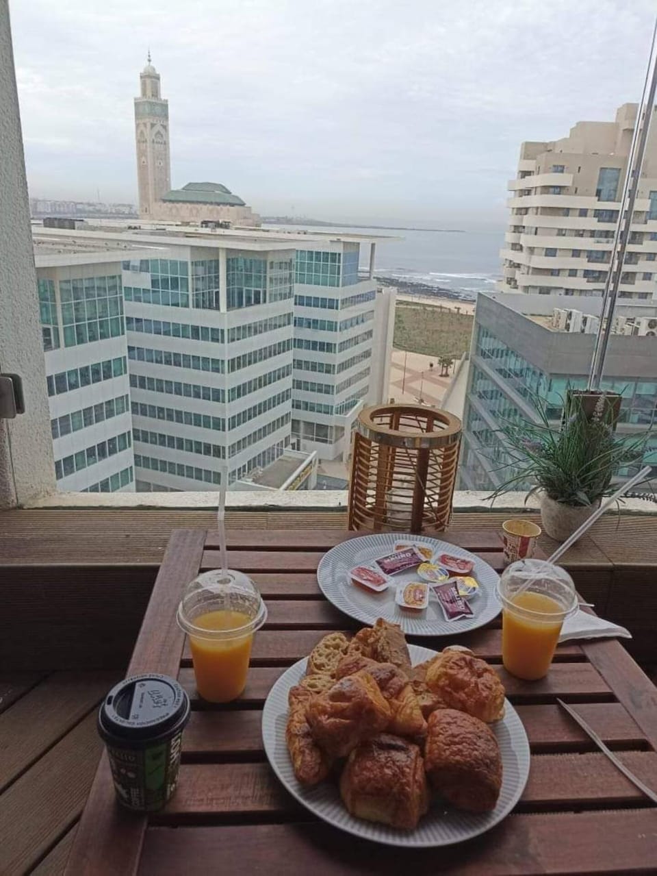 Breakfast, Continental breakfast