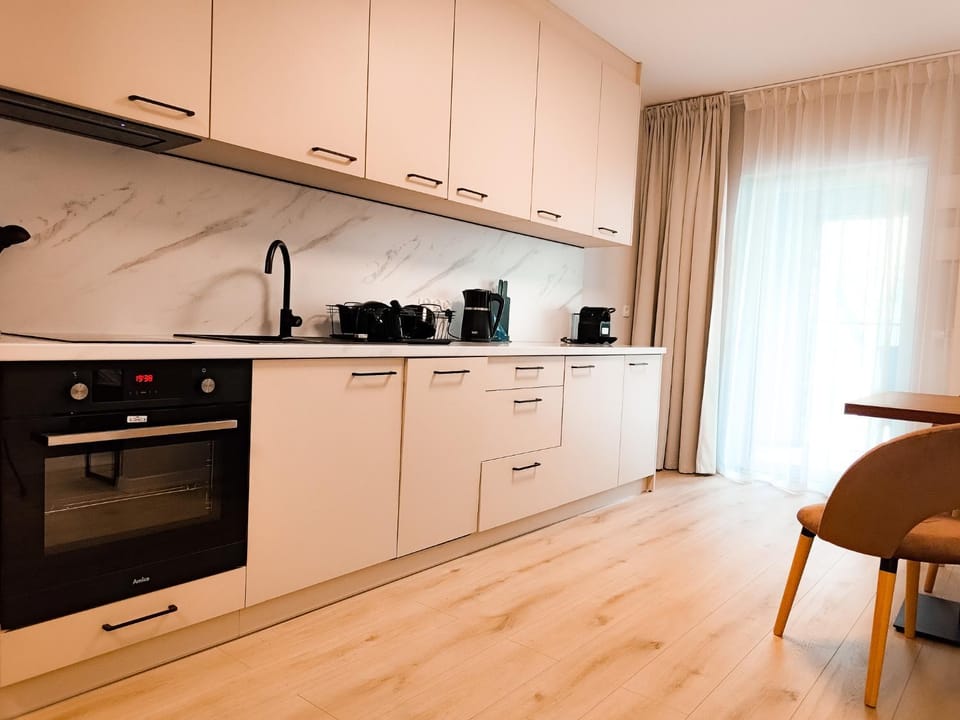 Kitchen or kitchenette, kitchen