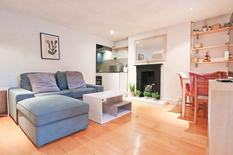 Ambrose Apartment - Hopewell Apartment in Bristol