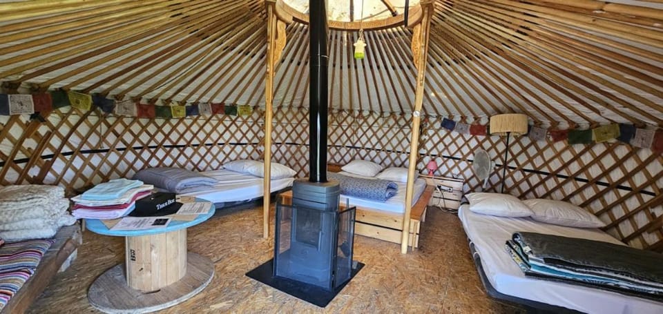 Chez Jo et Mel - Gite et Yourtes House in Île-de-France