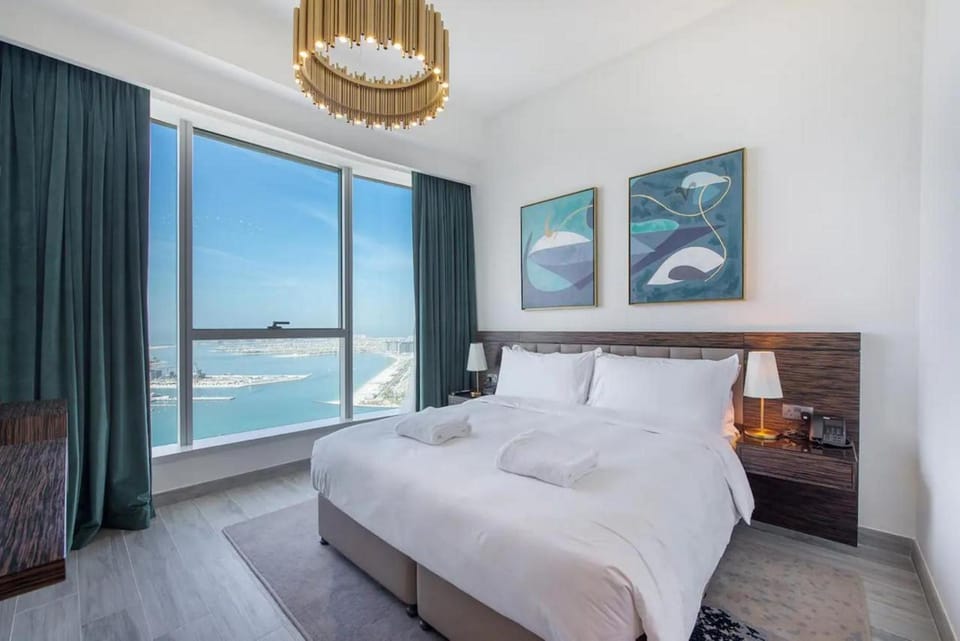 Bed, Bedroom, Sea view