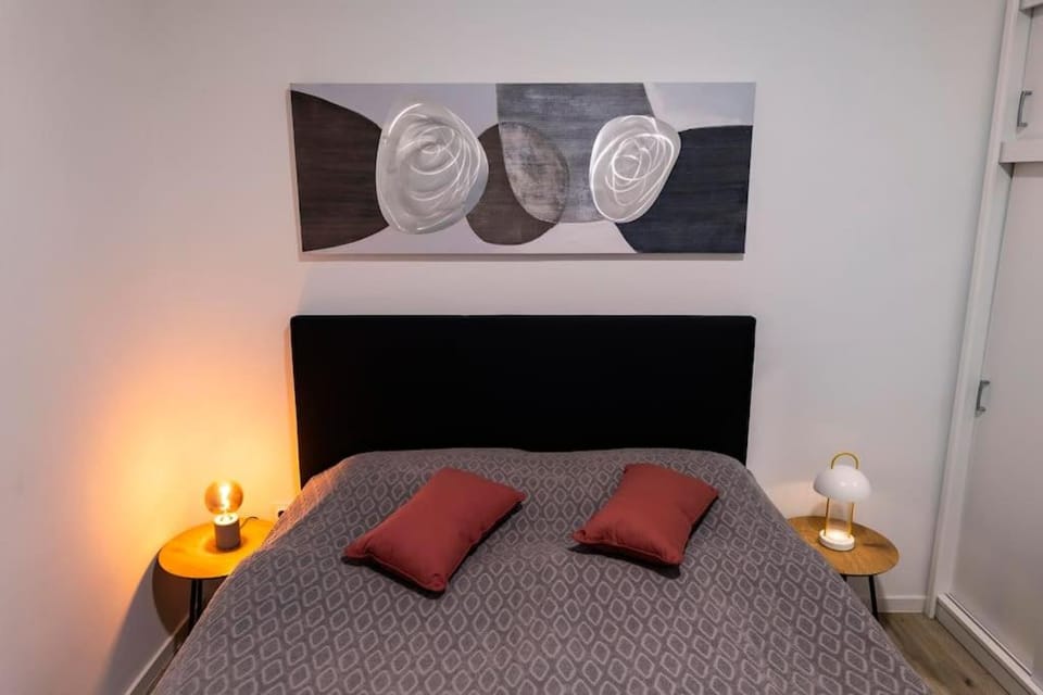 Urban Gallery Retreat Apartment in City of Zagreb