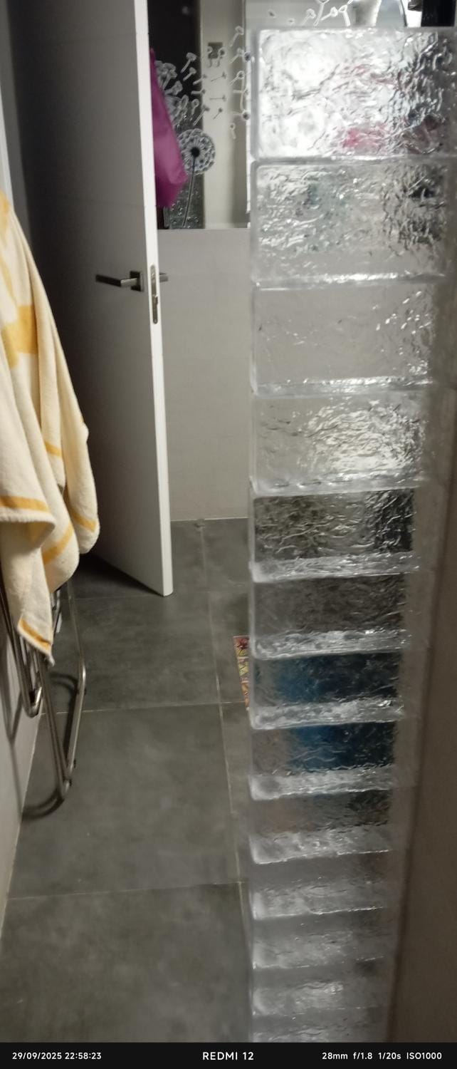 apto compartido chico Apartment in Ciudad Real