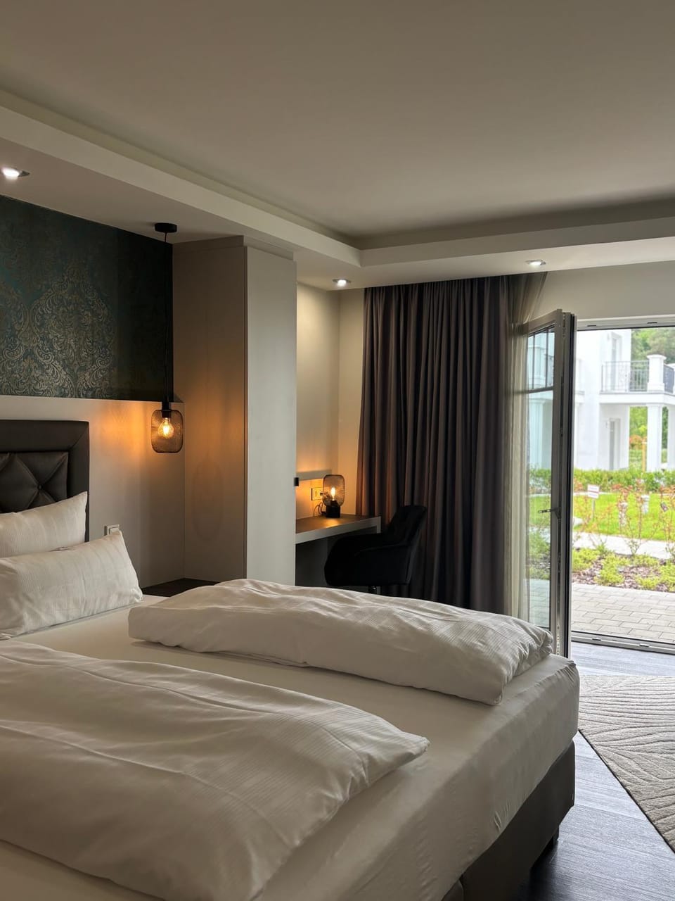 Photo of the whole room