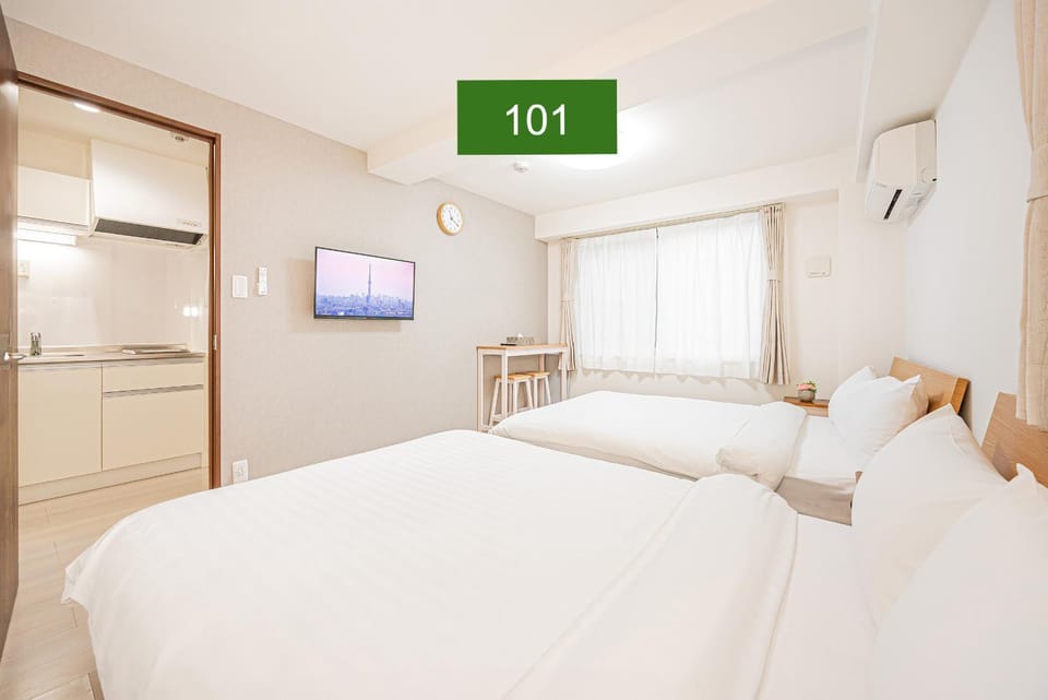 Bed, TV and multimedia, Photo of the whole room, Bedroom, air conditioner