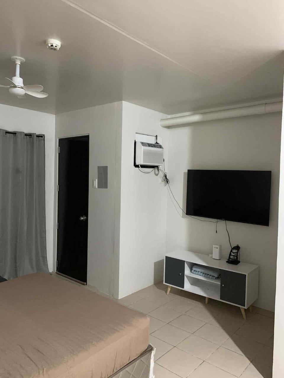 Haus of Emerald Studio Condo - Plumera by Kevin Apartment in Lapu-Lapu City
