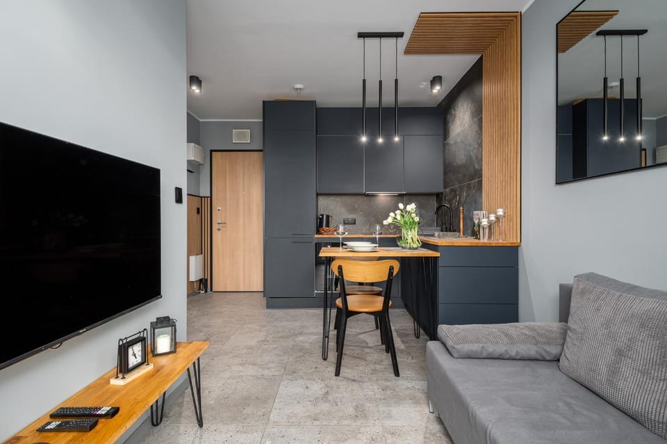 TV and multimedia, Dining area