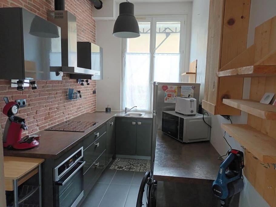 Charmant T2 place de Verdun Apartment in La Rochelle