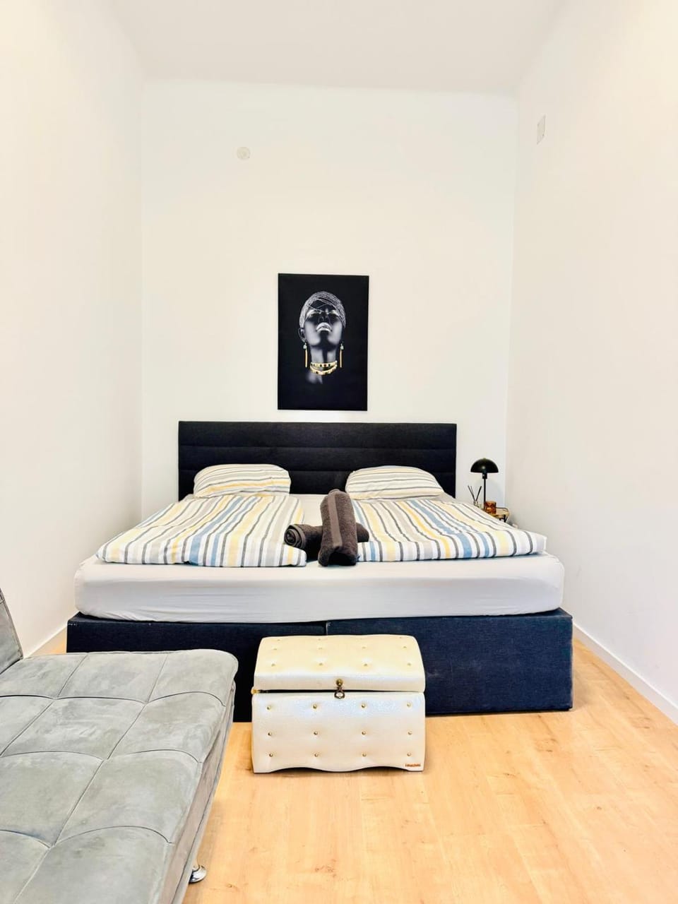 Bed, Bedroom