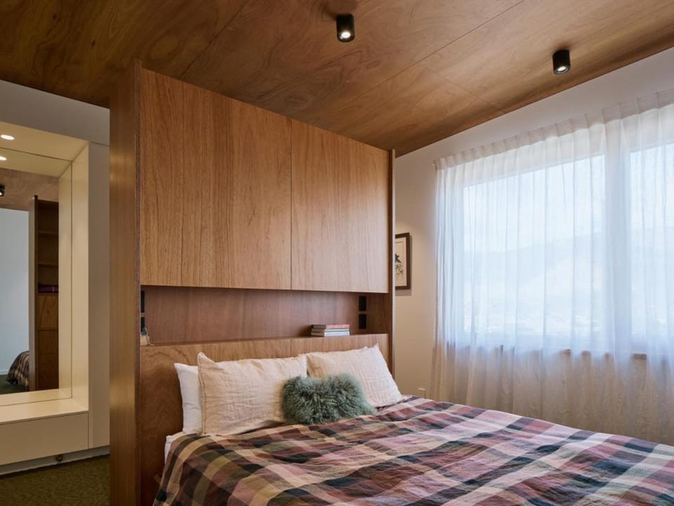 Bed, Bedroom, wardrobe