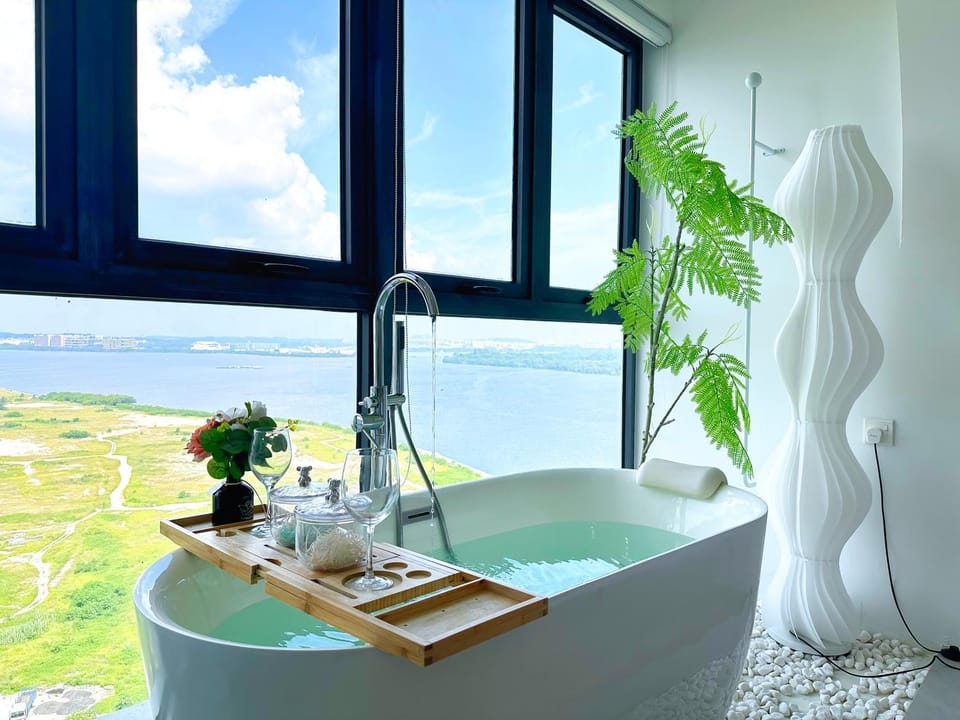 Bedroom, Sea view, Bath