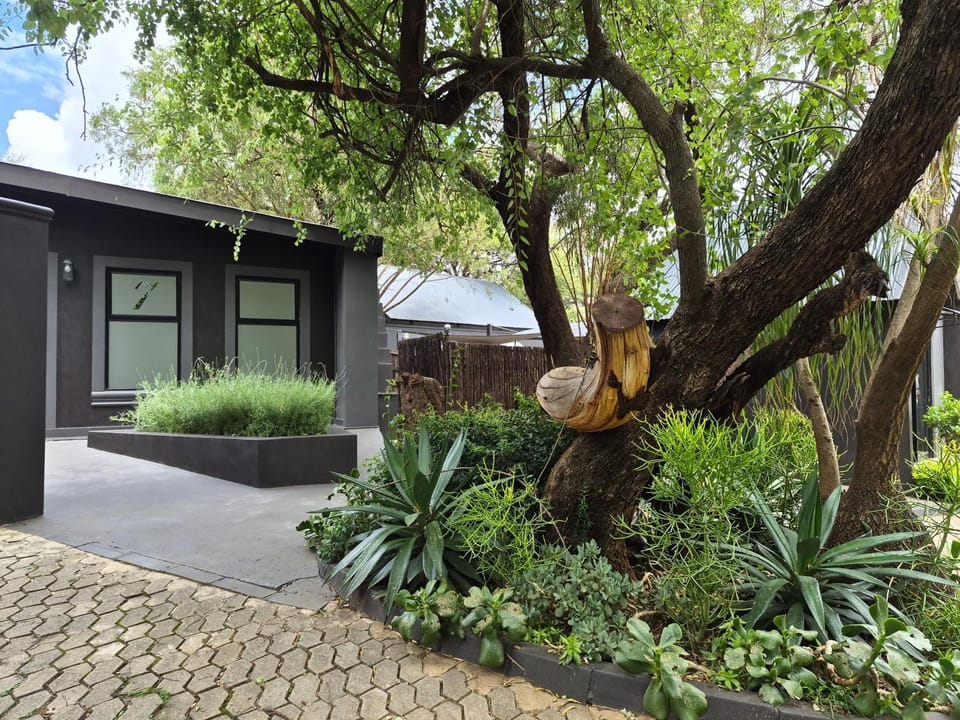Febe-Mari Guesthouse Bed and Breakfast in North West, South Africa