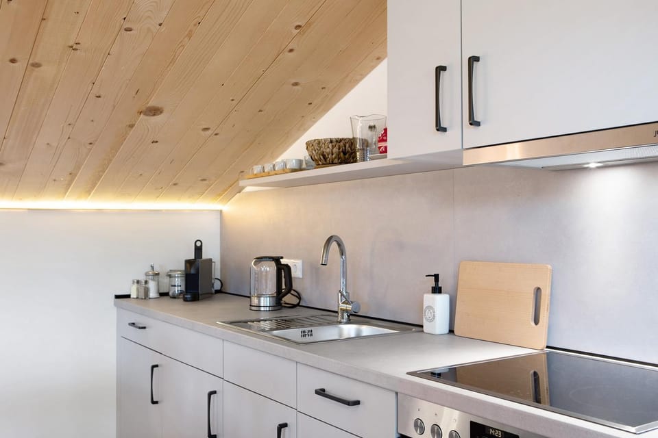 Kitchen or kitchenette, Living room