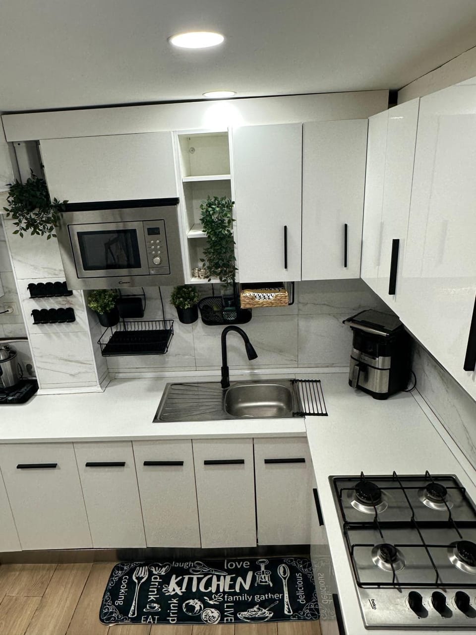Kitchen or kitchenette, oven, stove, toaster